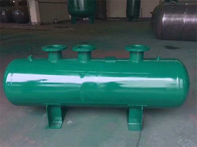石狮石狮石狮蒸汽分气缸1.jpeg